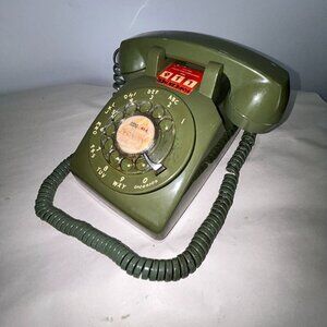 Western Electric Bell Systems 500 Rotary Desktop Telephone - Green - Untested